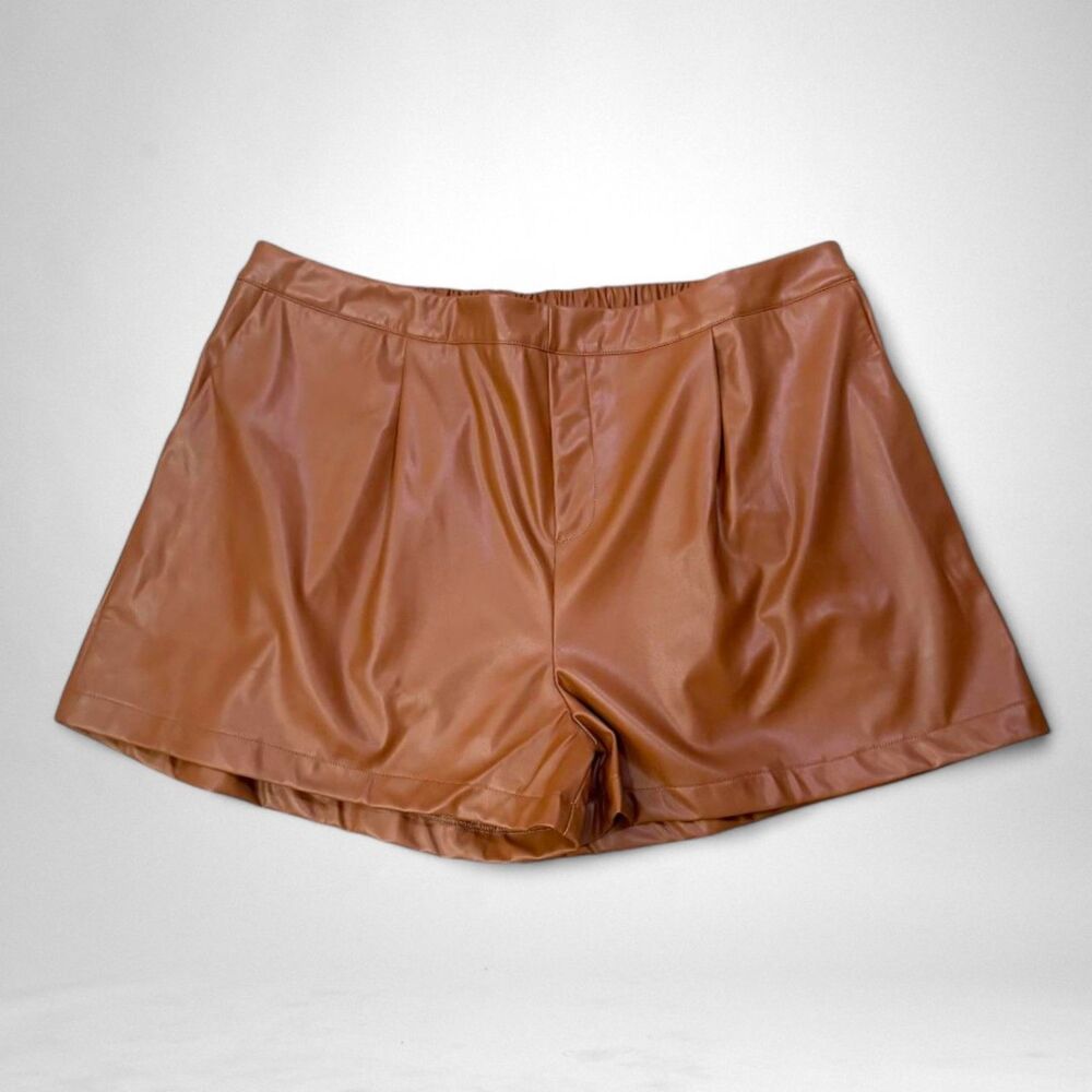 HEYSON High Waist Faux Leather Tan/Brown Shorts, NWT! Size 3XL